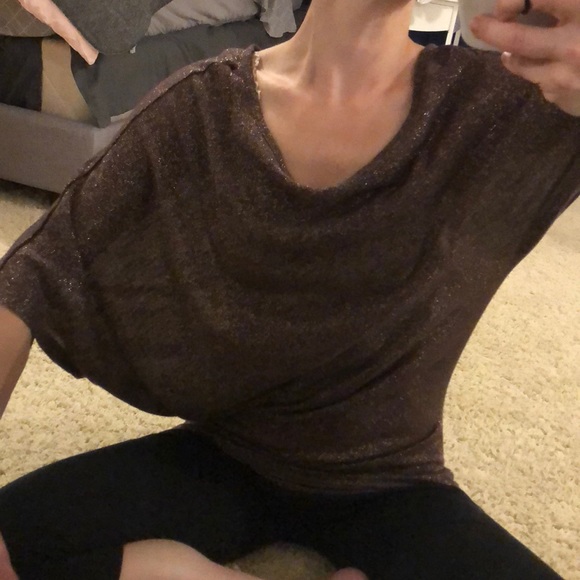 Sparkly top - Picture 5 of 5